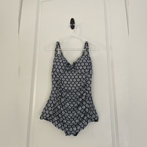 Women’s One Piece Bathing suit